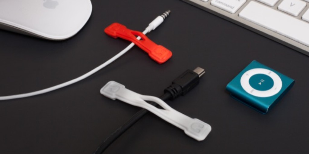 CloopBand's tweet image. The Cloop has officially become my desk&apos;s BFF 🤗💯 #cablemanagement #cloop