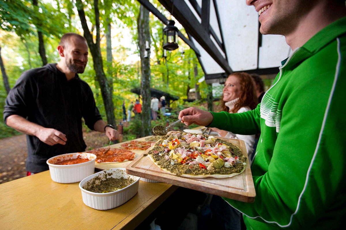 pranashanti's tweet image. Connect with nature and unplug!  The weekend includes healthy meals, cozy accommodations, saunas, walks in nature, yoga, meditation and evening symphonic sound immersions.

More details: pranashanti.com/yoga-meditatio…

#yogaretreat #springretreat #recharge @devinderkaur @NorthernEdge