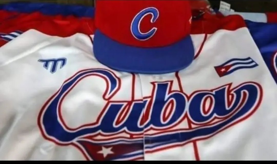 ¿En qué cubano el béisbol no es pasión?
#Cuba seguirá a su equipo hasta el final.
Es algo histórico, jugadores de la MLB con las 4 letras 🇨🇺. El deporte derrumba barreras ⚾.
Que suenen esos bates muchachos, que nuestro ajiaco se respeta!! 
#ClásicoMundialDeBéisbol
#WBC2023