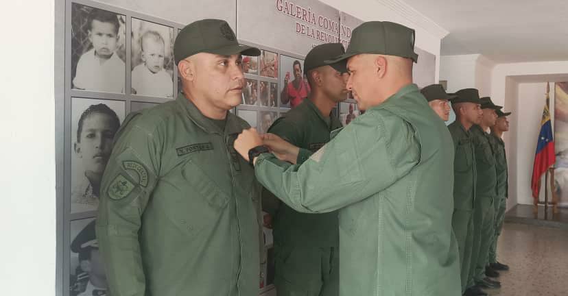 puesto_del's tweet photo. se efectuó acto de Bienvenida y Entrega de reconocimientos a nuestro personal militar  que se encontraba en la URRA Roraima, Garantizando la soberanía  y paz del Pueblo Venezolano.
#YoSoyFANB #GNB #GNBLealtadAbsoluta https://t.co/RmXnh2Acvx
