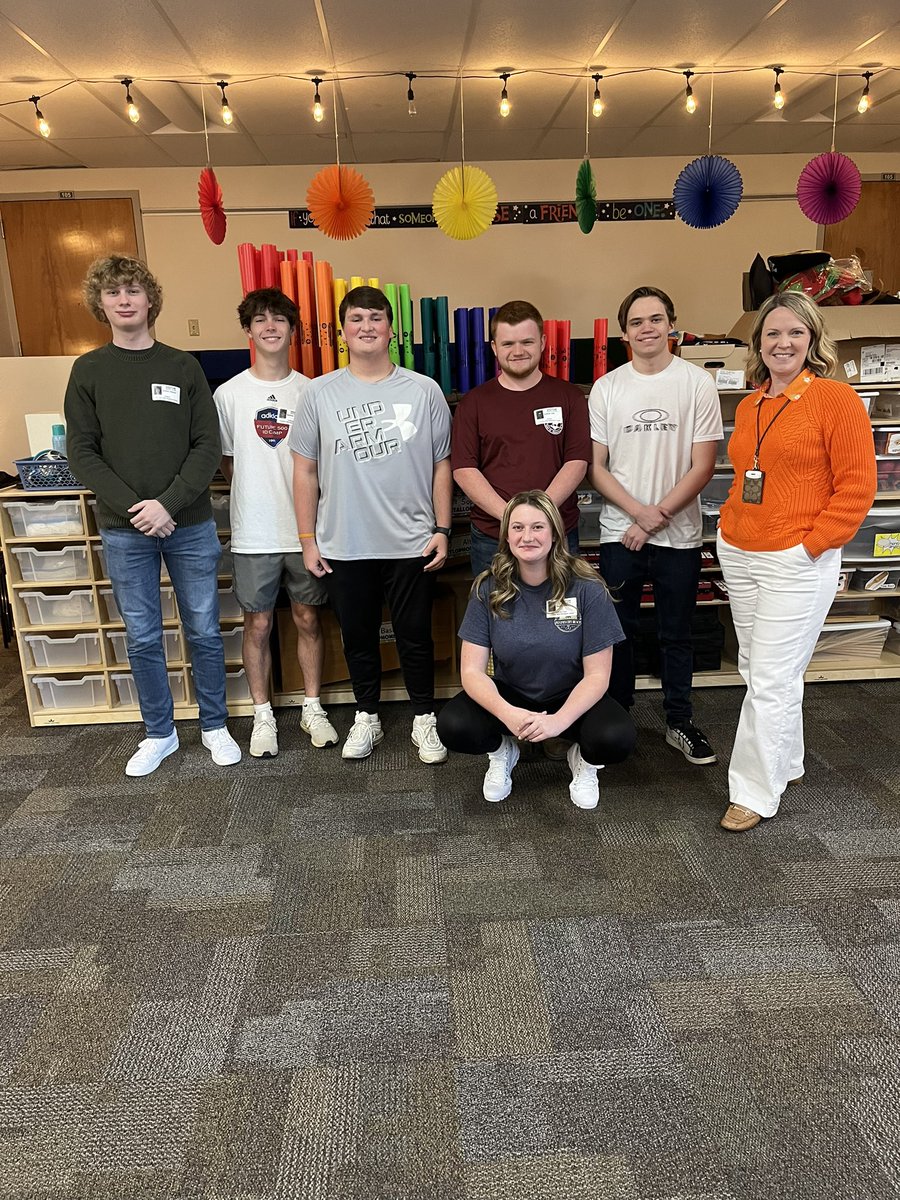 Loved having these former Tigers come visit today for #seniorlegacyday in <a href="/GreenevilleCity/">GCS</a> <a href="/drlanaluttrell/">Lana Luttrell</a> #tvtigers2023