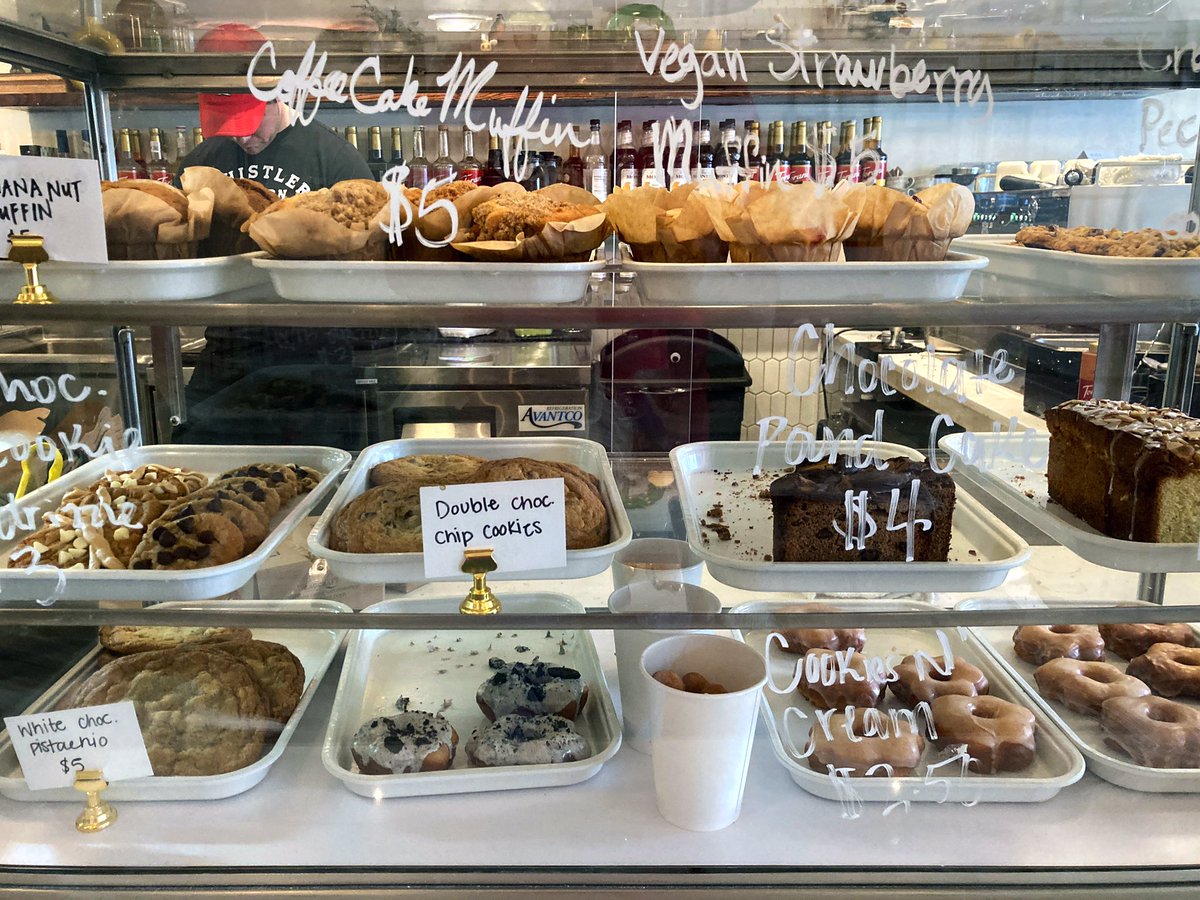 exploringmacon's tweet photo. Oh Honey Baking Co. located in the Historic Ingleside Village. @MaconGaSoul #hometowntourist #exploringmacon #inglesidevillage #maconga https://t.co/Rl2PRLh0hD
