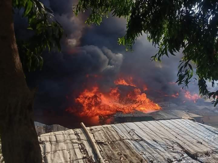 InusBin's tweet photo. @MrBeast I'm a Rohingya Refugee and as a refugee, I feel all of Rohingya Refugee camp in Bangladesh's. Biggest camp in the world. I can't explain because you can check any platform. So please donate in Rohingya Refugee camp in Bangladesh's. My name is RAHIM SHAH https://t.co/82SmYmOe0n