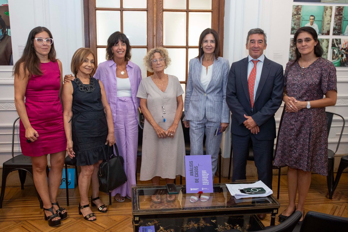 El Tribunal Superior de Justicia participó de la  presentación de la publicación periódica "Mujeres acusadas. Defensa penal pública con #perspectivadegénero en la #CABA", realizada por el Ministerio Público de la Defensa <a href="/MPDefensaCABA/">MPDefensa</a>
