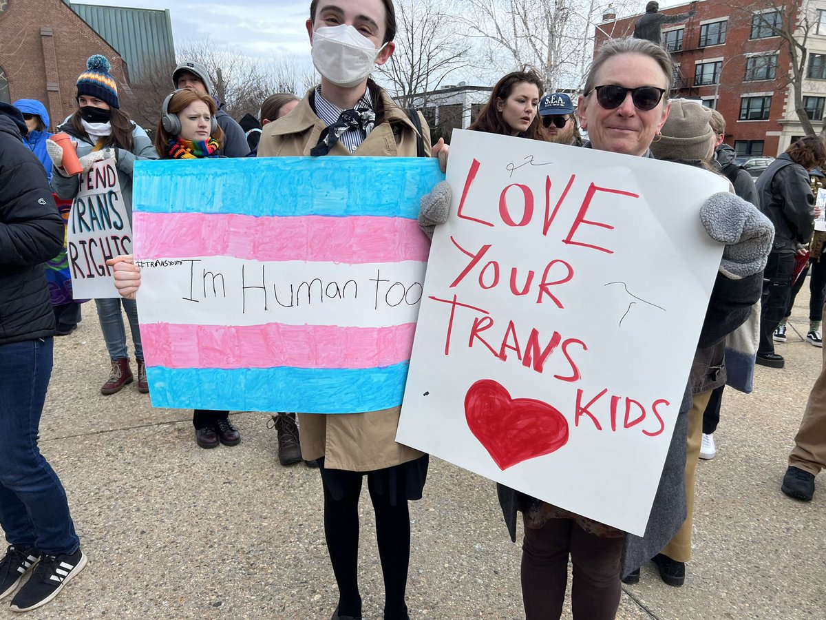 NH Democratic Party tweet media