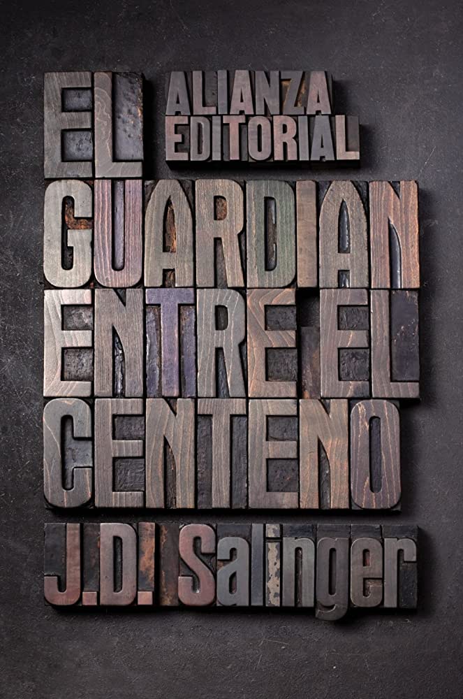 "El guardián entre el centeno" de J.D. Salinger - Una novela de iniciación que ha sido tanto elogiada como criticada por sus representaciones de la angustia y la rebeldía adolescente. Ha sido prohibida en algunas escuelas y bibliotecas por su lenguaje soez y su contenido sexual.