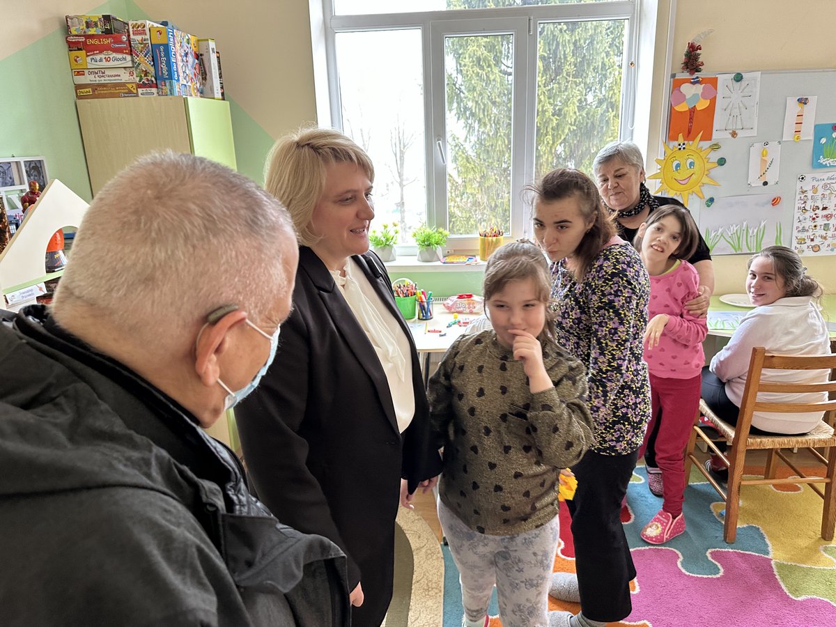 2/2
Approx. 100 adult #IDPs and as many children with special needs have found shelter at the Center. ICMC supports the Center by paying the salaries of 6 psychologists who specialize in #PTSD, #autism, #downsyndrome &amp; more