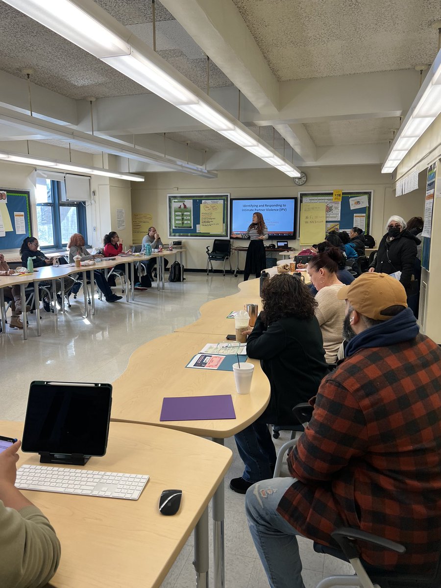 D8Connect tweet media