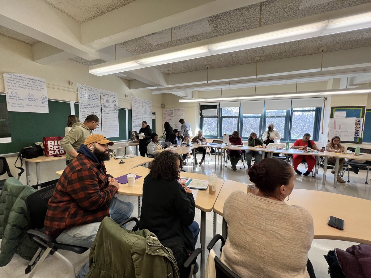 D8Connect tweet media