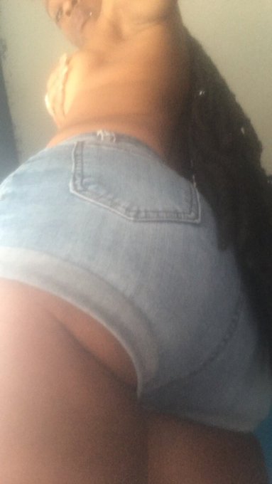 Gm😩😛 https://t.co/Ky3CKJfGrb<a href="/tag/linkinbio"class="tags"><span>#linkinbio</span></a><a href="/tag/onlyfansgirl"class="tags"><span>#onlyfansgirl</span></a><a href="/tag/sellingcontent"class="tags"><span>#sellingcontent</span></a>