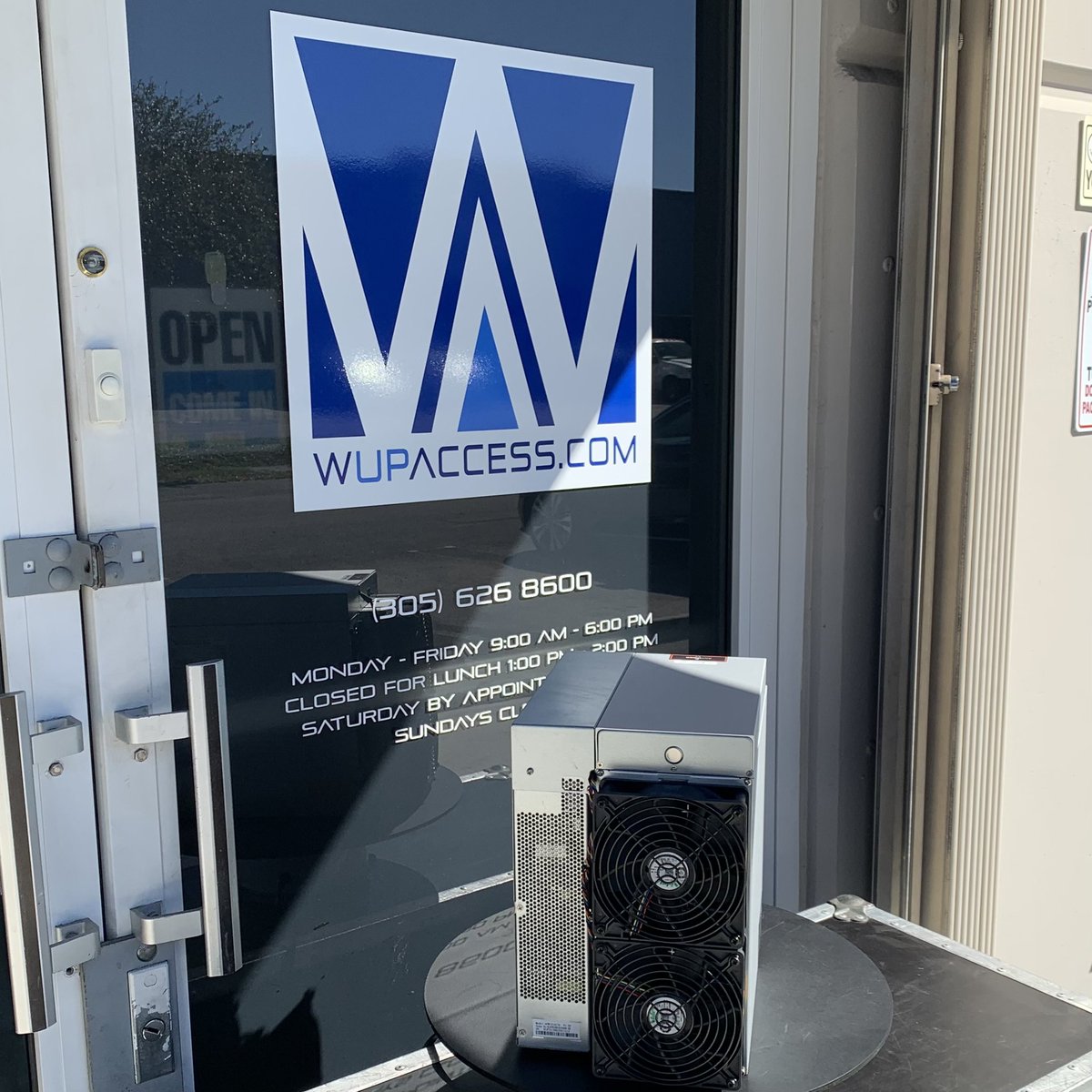 wupaccess's tweet image. Bitmain Antminer L7 (8.8Gh) One ☝️ of the most PoWeRFULL Litecoin and Dogecoin Crypto Miners in the World. Instock and ready to ship. Call Us (305)626-8600, Visit our Store and Showroom in Miami Gardens, FL or visit our website wupaccess.com 
#antminer #antminerl7 #L7