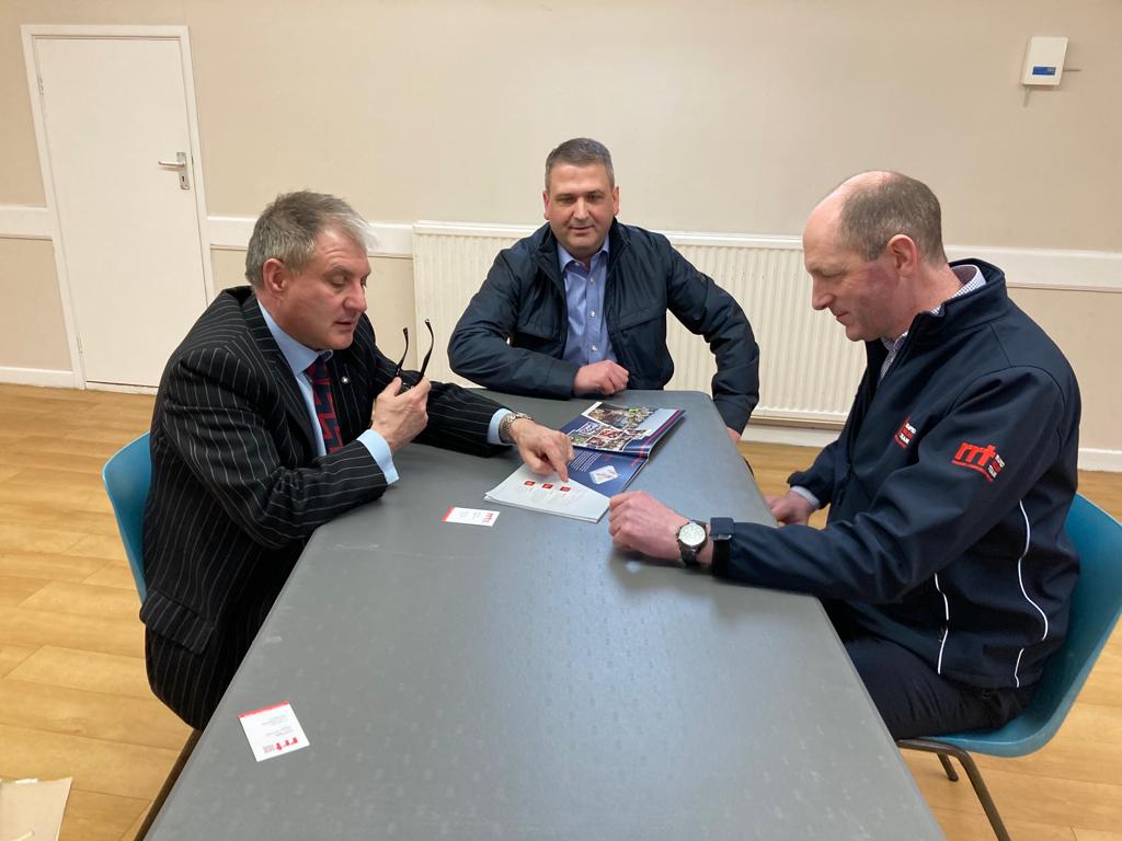 JackLopresti's tweet photo. On Friday I met with members of the Bristol Rapid Relief Team (@RapidReliefTeamUK) who provide humanitarian support in the UK and overseas. We discussed how I could help them to identify organisations in our area who may require their assistance. https://t.co/VTEKsenz9X