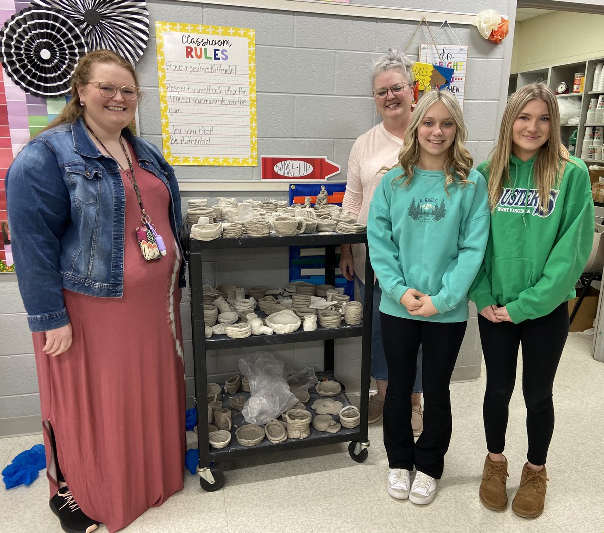 BonzoSheri's tweet photo. These outstanding educators collaborate preparing for a spectacular student showcase on March 30th 4-6 PM @BCMSBoyd I had a little sneak peek today! @BCPSdistrict https://t.co/KVXDVZ9SPU