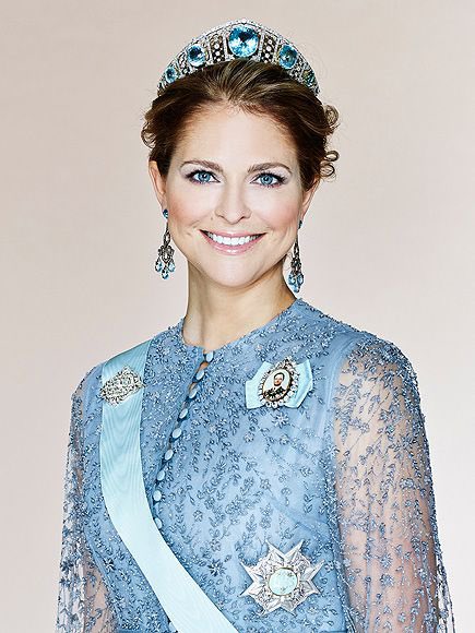 Princess Madeleine and her family are moving back to Sweden!! King Carl Gustaf’s second daughter and youngest child is relocating back to Sweden from Florida! I really want to interview her about her time stateside, so I guess I should start working on it! They’ll be moving in