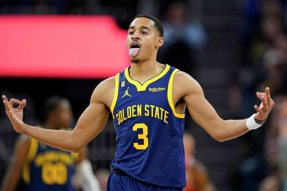 DriveTheLanePod's tweet photo. 🚨B10 TOURNAMENT JERSEY GIVEAWAY🚨

🗣Calling ALL BIG TEN FANS

We’re ramping up B10 content &amp; if we get to 2500 followers by the B10 Championship, we’ll give away a NBA jersey of OF YOUR CHOICE of a former @B1GMBBall player💥

Rules: 
- Like
- RT
- Must be following us

GO GO GO https://t.co/4tOkZZPWW4