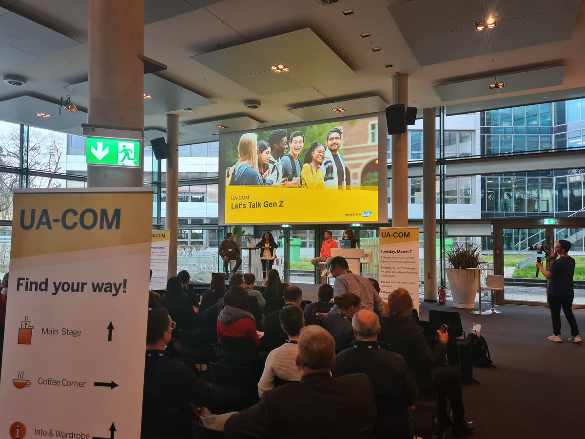 @aerokathi, @Dr_KarinaE and my dear friend @ERPProf just kicked off #UACom at @SAP headquarters in Walldorf with more than 100 experts from academia, industry and SAP. So excited to meet in person again @SAPNextGen @SAPUCCMD