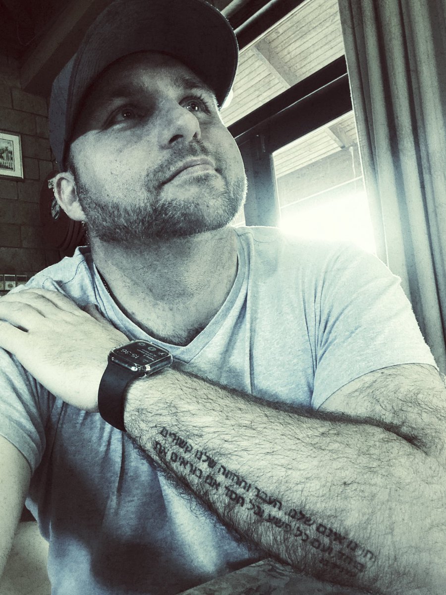 cdore86's tweet photo. 7 years clean and sober 😃. Choosing sobriety was the biggest gift that I could have given myself.  It was the best decision that I made and I wouldn’t change it for the world.#wedorecover #justfortoday #chooselife #RecoveryPosse #Strengthfor2day #JustForToday https://t.co/2IGXuppXlD