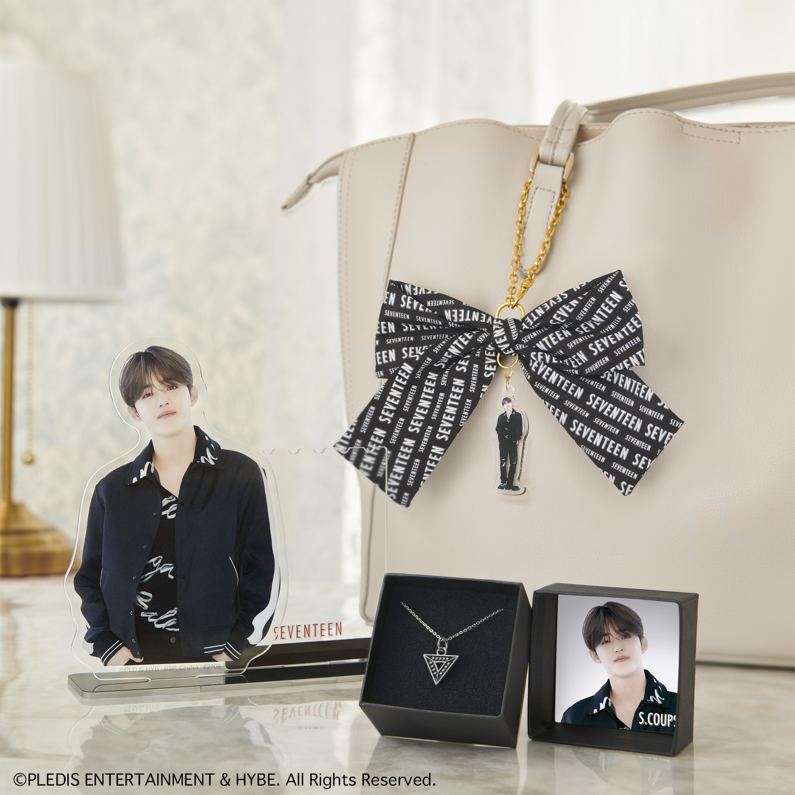 SEVENTEEN 一番くじ _5sfumSV4MmLws62.jpg