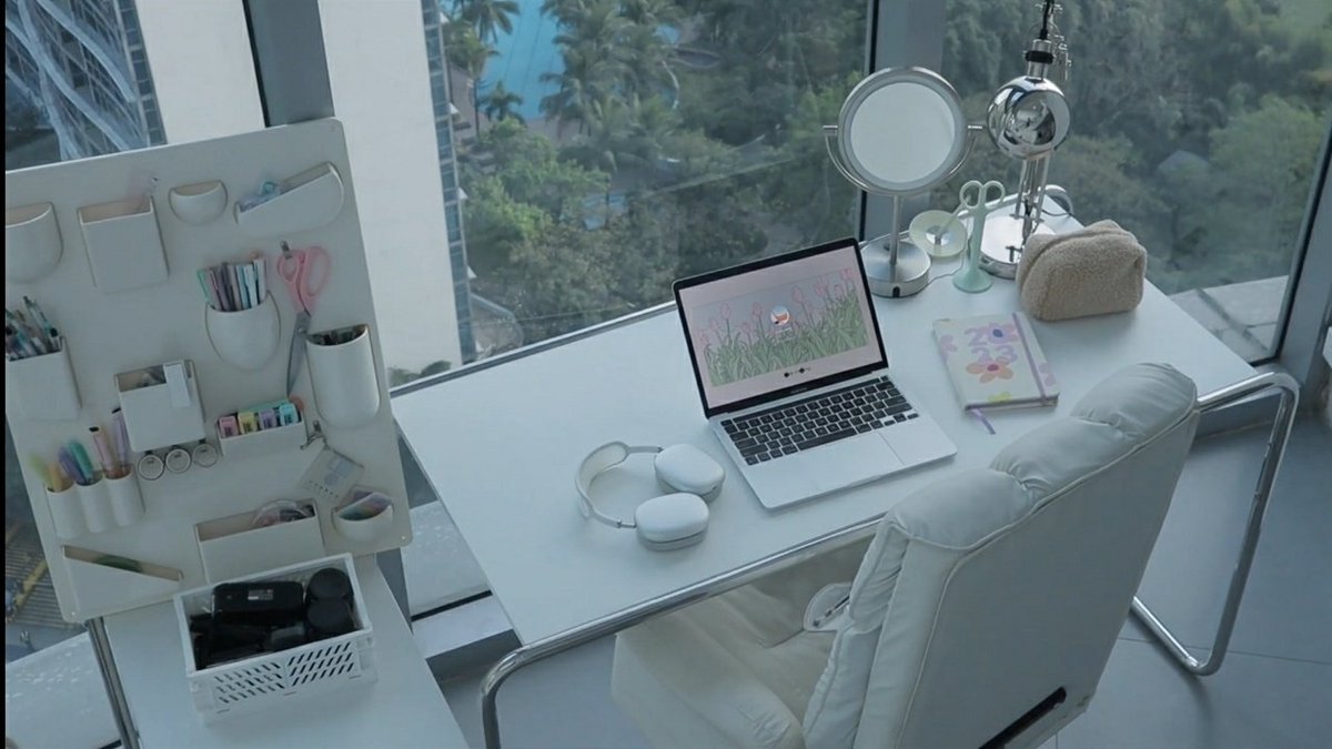 mommaASHLEYluv's tweet photo. her working area ♡ https://t.co/Nh6E309fnb