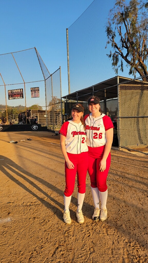 210 Prep Sports (@210prepsports) on Twitter photo Softball: League standings through March 6th. <a href="/Tartan_Softball/">GHS Softball</a> <a href="/bonita_softball/">Bonita Bearcats Softball</a> <a href="/AyalaHSAthletic/">Ayala HS Sports™️</a> <a href="/FSHA_Athletics/">FSHA Athletics</a> @SouthHillsHigh1 <a href="/NHSVikings/">Northview Vikings</a>
210prepsports.com/2023/03/07/lea… Softball: League standings through March 6th. <a href="/Tartan_Softball/">GHS Softball</a> <a href="/bonita_softball/">Bonita Bearcats Softball</a> <a href="/AyalaHSAthletic/">Ayala HS Sports™️</a> <a href="/FSHA_Athletics/">FSHA Athletics</a> @SouthHillsHigh1 <a href="/NHSVikings/">Northview Vikings</a>
210prepsports.com/2023/03/07/lea…