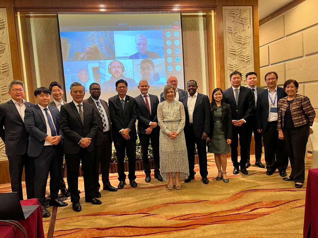 Delighted to bring the ISMMA community together again, this time in Singapore!

Fantastic opportunity to continue sharing best practices in pursuit of affordable and sustainable housing markets globally