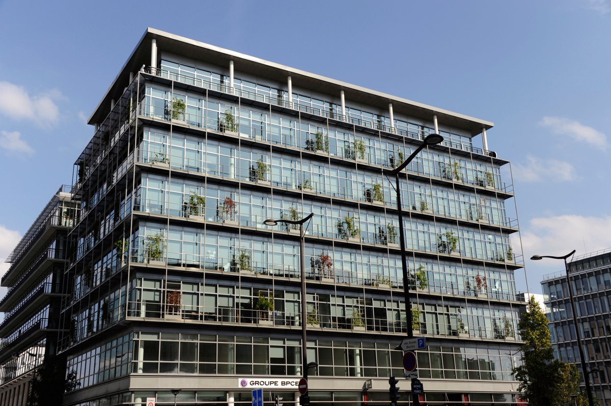 What a challenge for @Amundi_FR : built in 2007, this #office has a surface area of around 15,000 sq m, is located in the #13arrondissement of #Paris and is fully leased to the @GroupeBPCE. #RealEstate #immobilier #tourduo #reactnews #France
