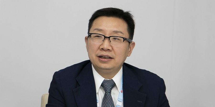 TelecomReviewME's tweet image. Yue Kun, CTO of @Huawei&apos;s #Smart Road, Waterway and #Port BU, addressed some of the pain points of port operations and how Huawei’s Smart Horizontal Transportation Solution is changing that. #MWC2022 #smartports #5Gnetworks #IoT 

telecomreview.com/articles/telec…