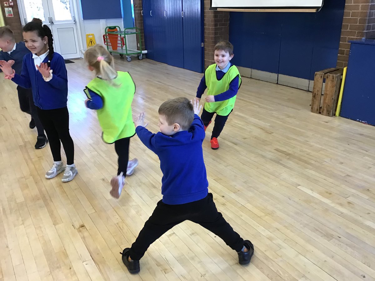 ReginaldMitch's tweet photo. Reception enjoyed their second session this morning with Time 4 Sport. They talked about the importance of exercise and healthy eating. #time4sport πππ₯π₯¦β½οΈπ @ChildrenFirstLP https://t.co/qk4ZE6XFn2