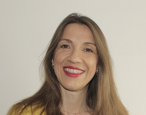 Hoy, 7 de marzo, a las 18 horas, @lola_reorienta compartirá su experiencia sobre "#Coaching profesional y equilibrio como elementos clave en el #emprendimiento" con los alumnos de nuestros cursos #100y101emprendimiento. ¡Deseando escucharla!