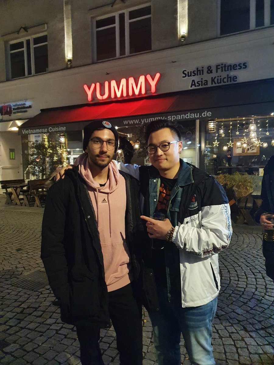 Yo <a href="/pride__lol/">Pride</a> ! Wann gehen wir zusammen Bouldern, damit ich meine
P&amp;P 2.0 Arc unlocken kann? 👀

Danke für das Fotos du geile Solobolo-Maschine! 😚
Und ja...er ist auch yummy🤤😂