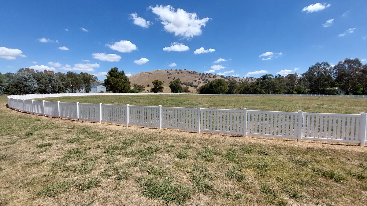 pfwaus's tweet photo. Hallowed turf of the Coolac Recreation Ground, home of the Coolac Cricket Club in the #NewSouthWales regional town of #Coolac #NSW #Australia https://t.co/PQM8wOHaZq