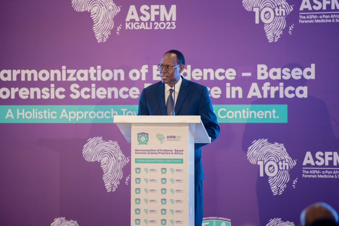 kagire's tweet photo. "It is in this regard that the @ForensicsRwanda was established with autonomous status, which allows this institution to work independently & deliver undisputable services." - CJ Dr. @FNtezilyayo said, highlighting #Rwanda's efforts to develop Forensic Science.
#ASFM2023
#RFLw https://t.co/l68meoDxN1