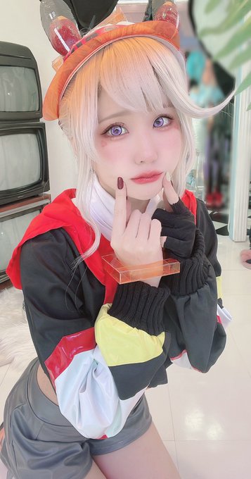 Twitterのコスプレ画像3