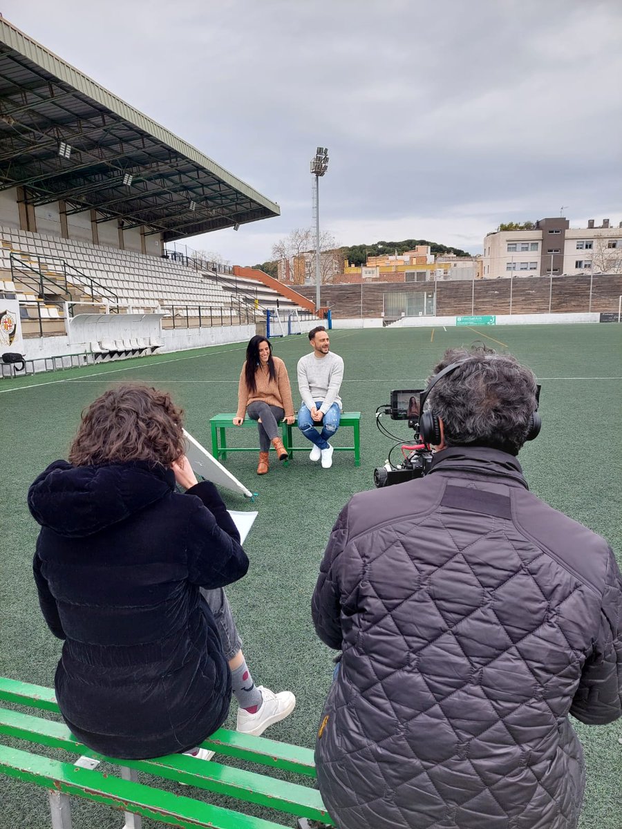 visual13's tweet photo. Cuinant nous projectes... stay tuned! #visual13 #vicençasensio #filmproducer #filmmaking #droneoperator #videoproduction #videographer #productora #productoraaudiovisual https://t.co/OrJeEPWiHI
