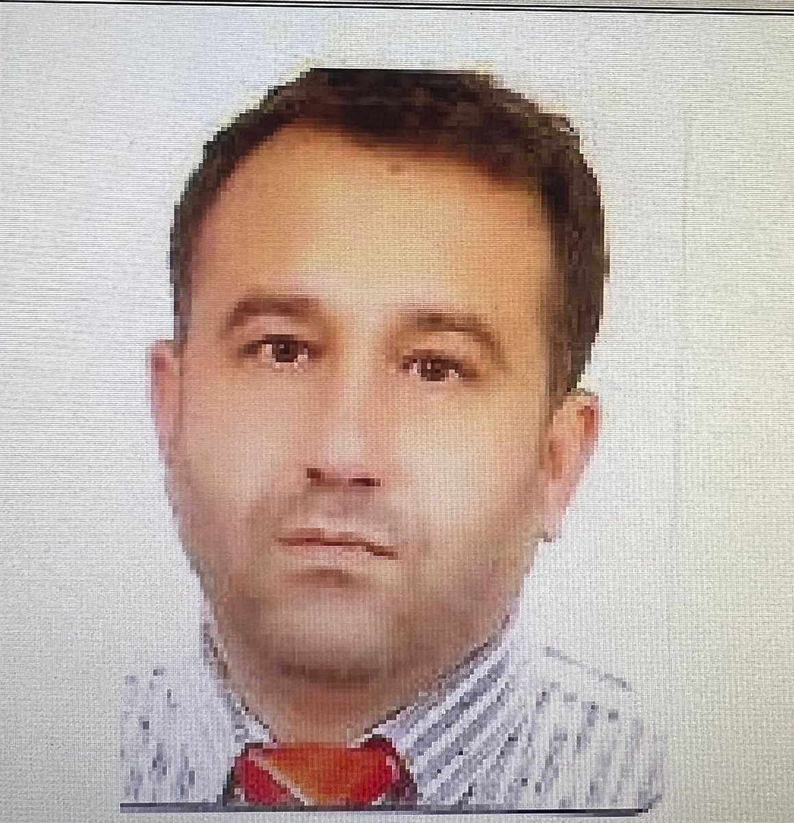 Üyemiz, Çocuk Cerrahi Uzmanı Dr Hasan Çimen’i kaybetmenin derin üzüntüsünü yaşıyoruz. 😔 Ailesine, sevenlerine ve tüm sağlık emekçilerine başsağlığı diliyoruz. Işıklar içinde uyusun...