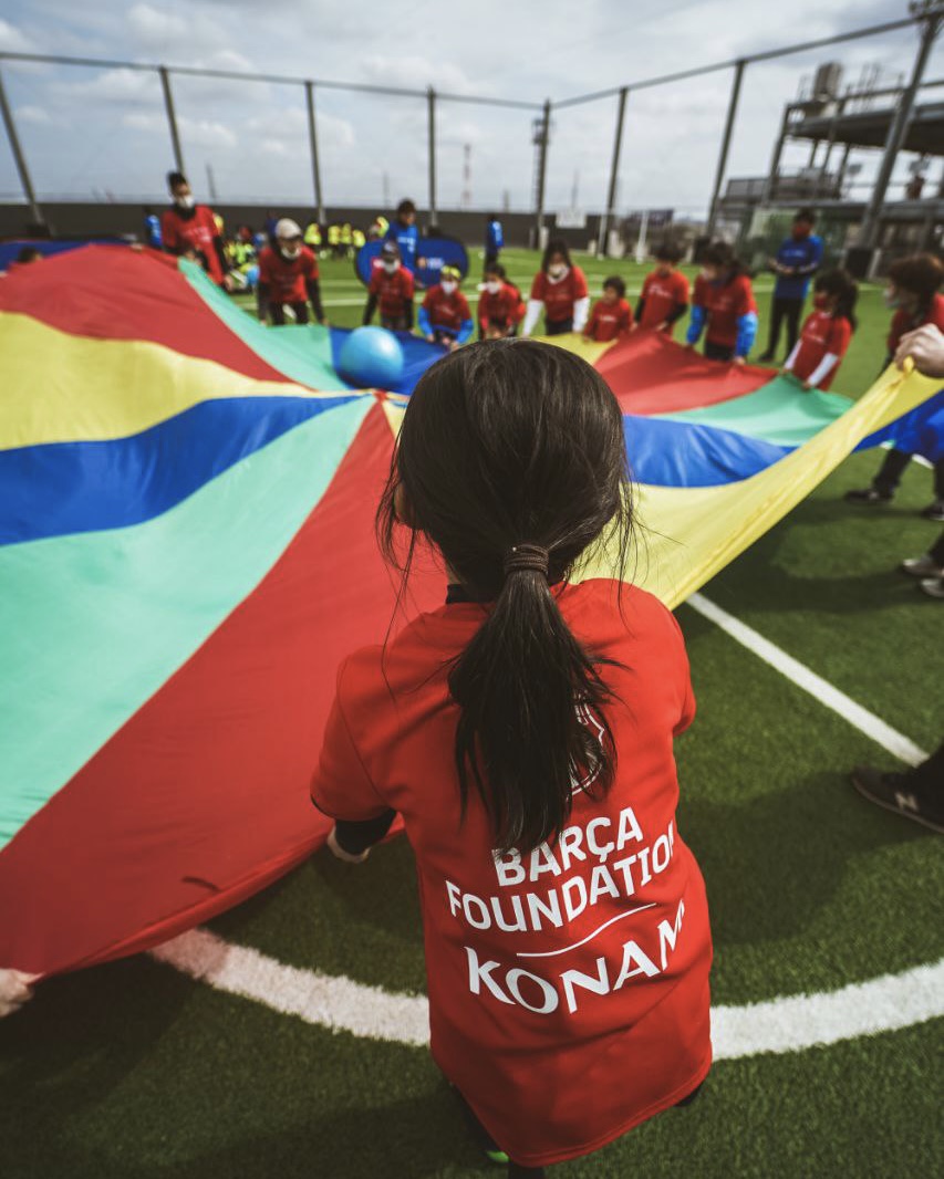 FundacioFCB's tweet photo. 🇯🇵We visited Team Adaptation in📍 Saitama, who works for children’s inclusion through sport using our #SportNet methodology. Thank you @TeamAdp2021 for your commitment, and @Konami for your support. #ForAllCapabilities https://t.co/G4hQqCr828