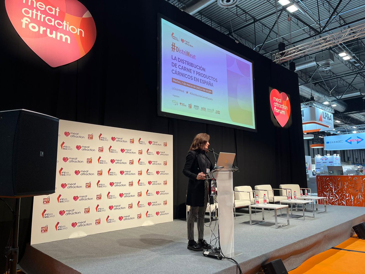 Agrifoodcom's tweet photo. 📍Esta mañana hemos estado en #DistriMeat en el marco de #meatattraction23 #DistribuciónCarneEspaña 🛒🥩
@DistriMeat @MeatAttraction @ANICE_ES @ANGED_es @ACES_supers @ASEDAS_ORG @rmiguelanez @Kantar_ES https://t.co/DWDF6Vf0IU