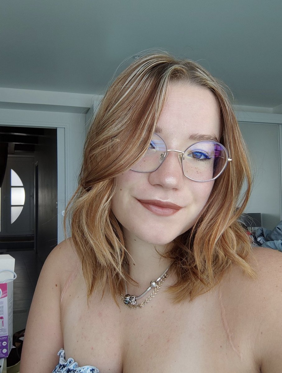 SheepCoco's tweet image. 2 ans / 1 an / 6 mois / Maintenant 🥰

4 personnes différentes