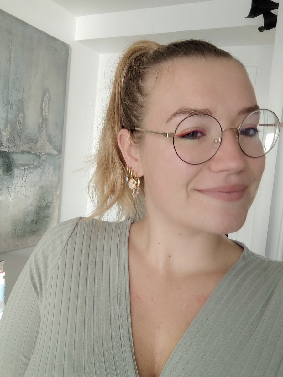 SheepCoco's tweet image. 2 ans / 1 an / 6 mois / Maintenant 🥰

4 personnes différentes