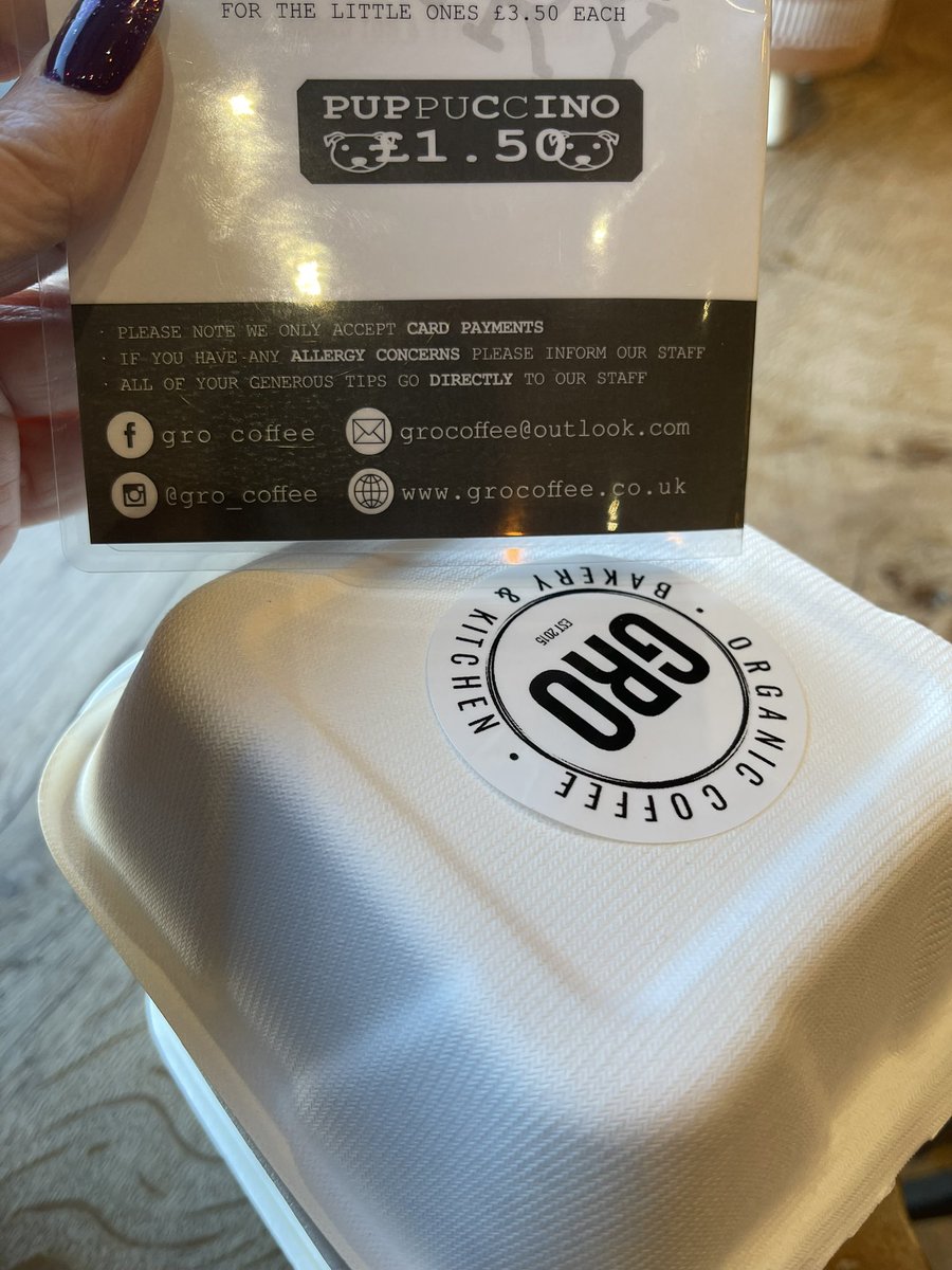 Corri_Wilson's tweet image. One of my fav places for vegan cakes is @GroAyr
Discovered today card only 
Wont be back! 

I don’t want a #Cashless society.  Losing cash is a dangerous slippery slope 

#KeepCash #MakeAStand