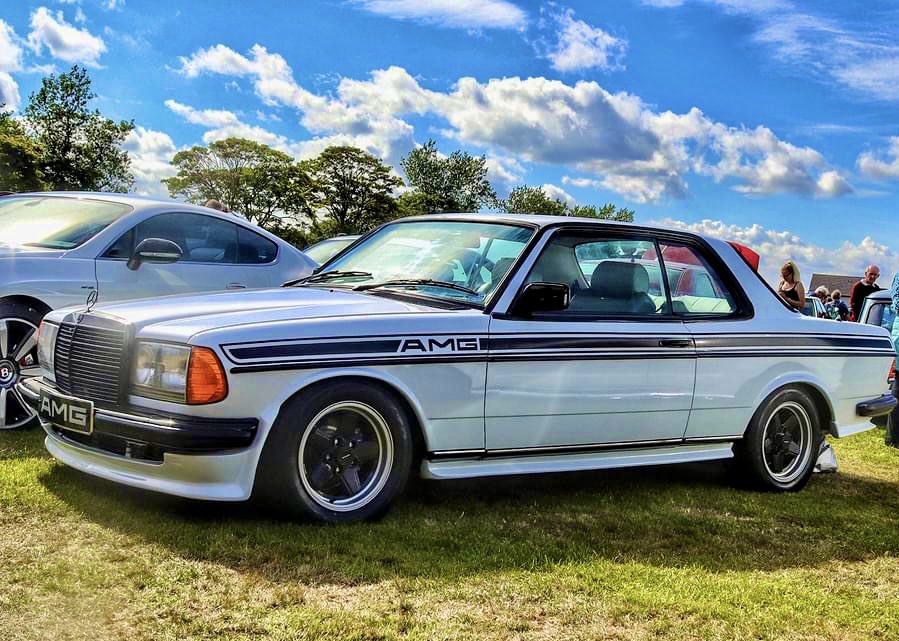 BCKclassicshow's tweet photo. Just some of the lovely vehicles that were on show last year for all to admire,lovely cars,lovely weather and great folk,looking forward to 27August 2023 to do it all again @bckshow https://t.co/DYhotwBn2d