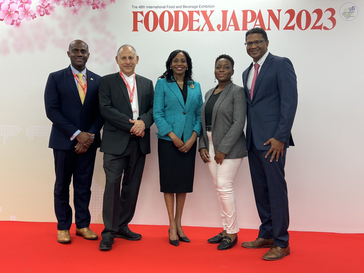 ShornaKayR's tweet photo. Pleased that John Mahfood, Pres. of @TheJMEA_ & team are taking part in the #FOODEXJAPAN2023 Observation Tour. Participation in Asia’s #1 food & beverage expo is a strategic opportunity for J’can🇯🇲 exporters to explore access to the Japanese market.@JAMPROCorp #EconomicDiplomacy https://t.co/9702HvYXRm