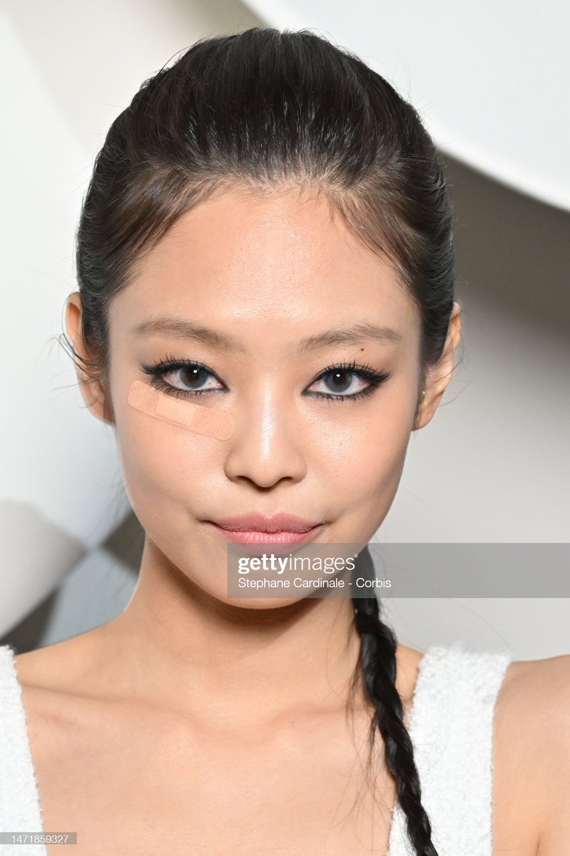 Jennie Kim attending the Chanel aw23 show