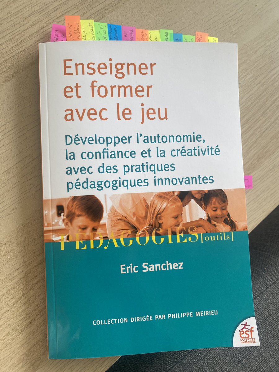 Merci beaucoup <a href="/australopitek/">Krzysiek</a> pour cet ouvrage, un vrai régal à lire car accessible et regorgeant d’idées ! Je recommande vivement.
Attention : acheter ce livre pousse à en acheter d’autres…