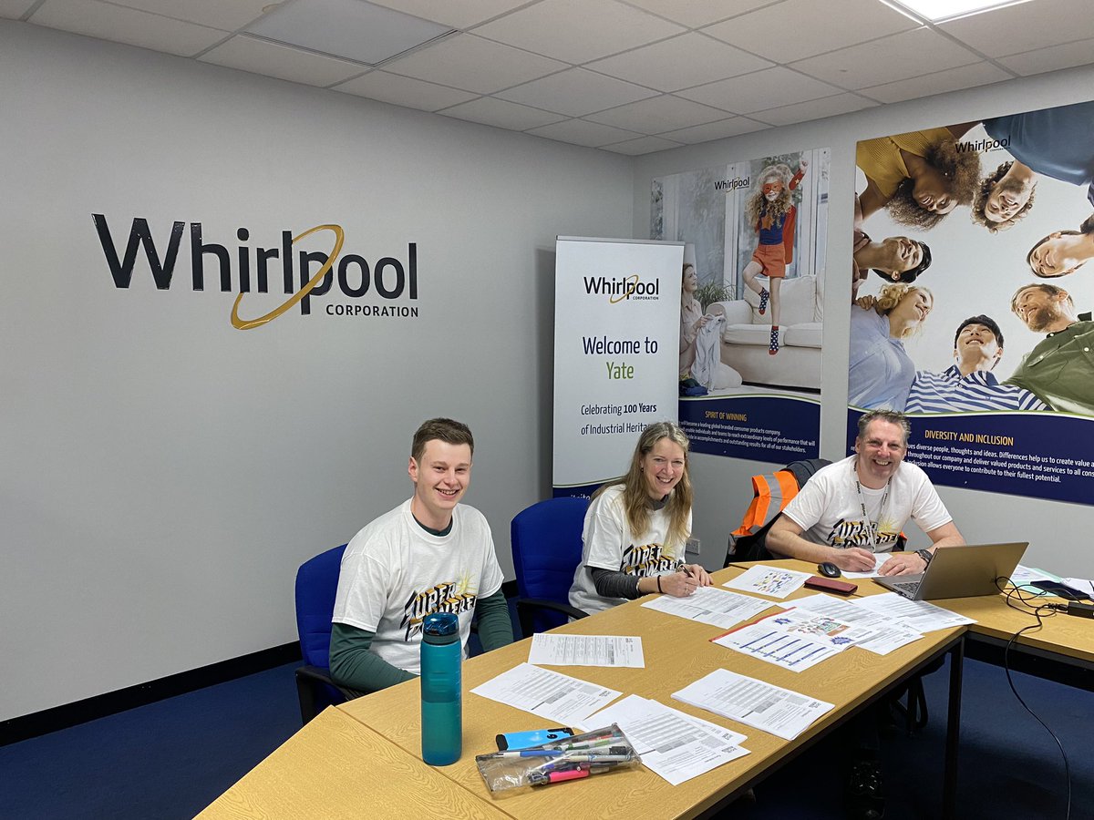 All <a href="/FLLUK/">jonnienash@theiet.org</a> teams have to present their Innovation Project to our friendly volunteer judges as part of the #Bristol tournament - presenting a solution to how energy is transferred and stored 💡 #STEM @IETeducation <a href="/WhirlpoolUK/">Whirlpool UK</a>