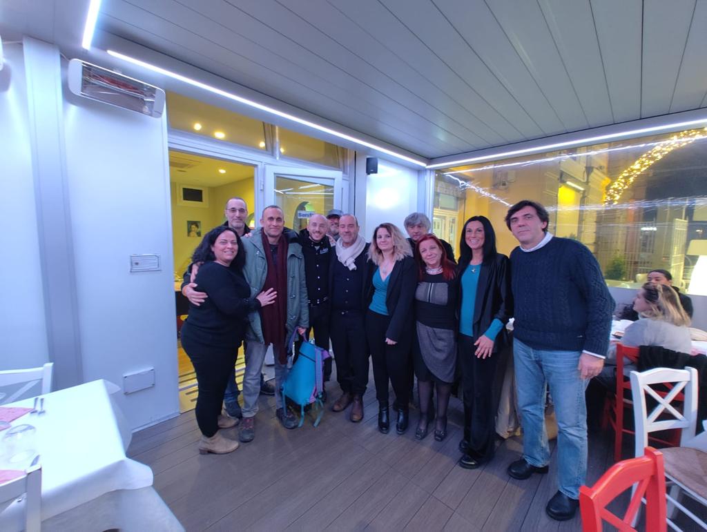 Eunomis_org's tweet photo. 🎯Vi invitiamo a vedere il documentario "Invisibili". E' toccante e avvincente allo stesso tempo. Tutti lo devono vedere! 
#effettiavversi #reazioneavversa #giovani #adulti #eunomis #associazionejenner #associzioni #Italia https://t.co/wOausa3qoY
