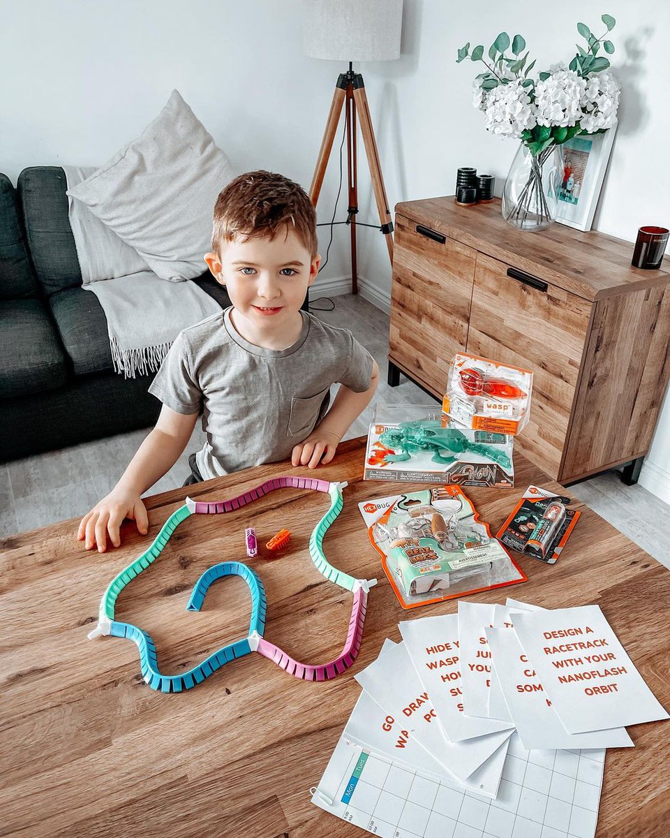 HEXBUG UK tweet media