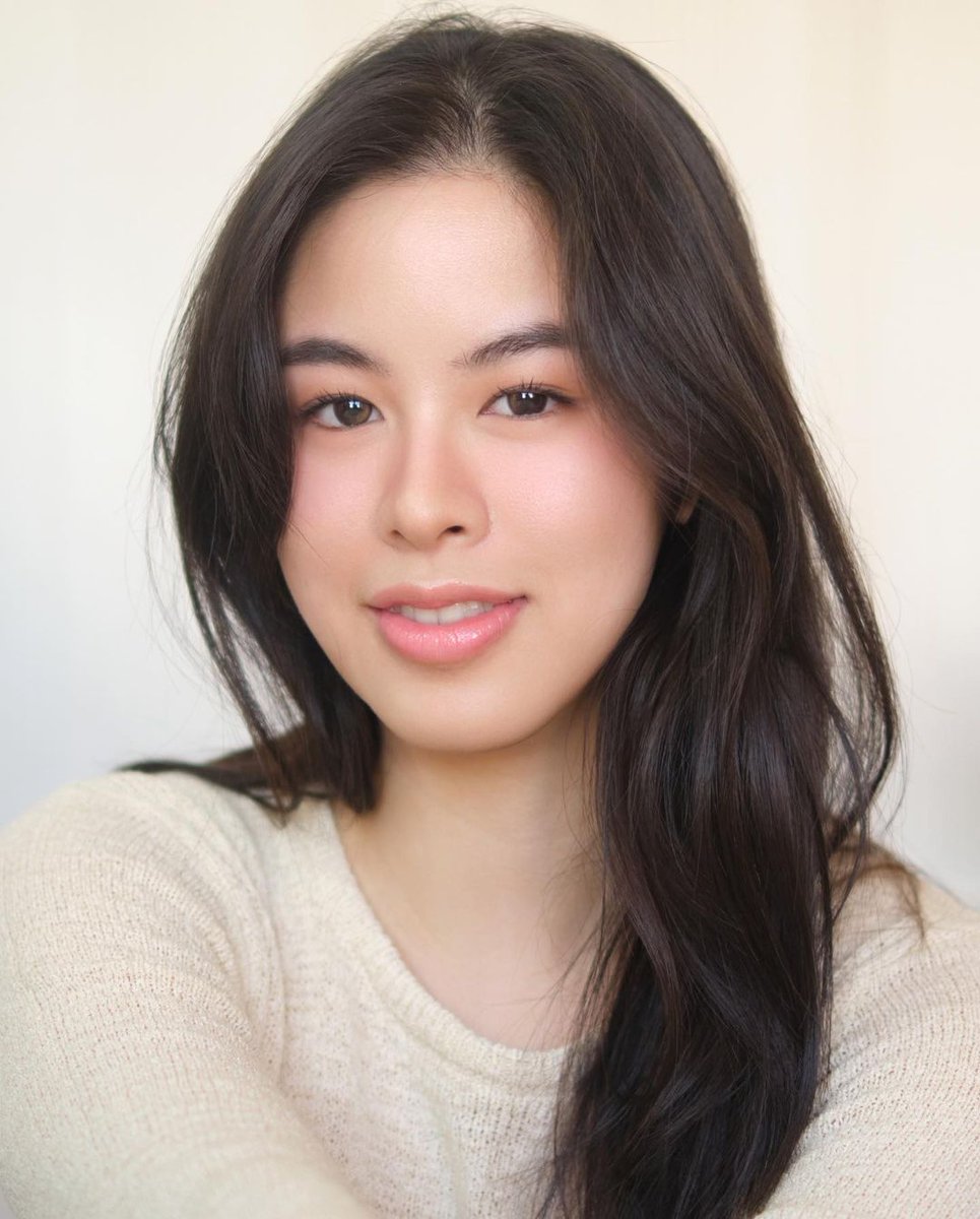 zechsytary's tweet photo. "Happy girls are the prettiest" 💯

So pretty, fresh and glowing.💖

#KissesDelavin | #DonKissFam
© justinenavato (ig) https://t.co/uu5IxV4n1L