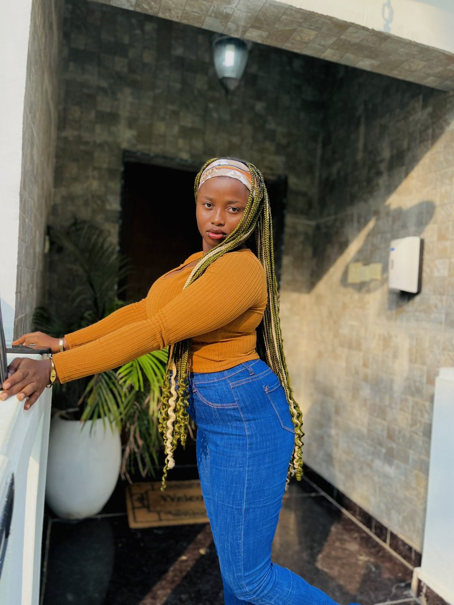 costumebynatty's tweet image. I hope I am not late 😍😍😍 #singleandstrong