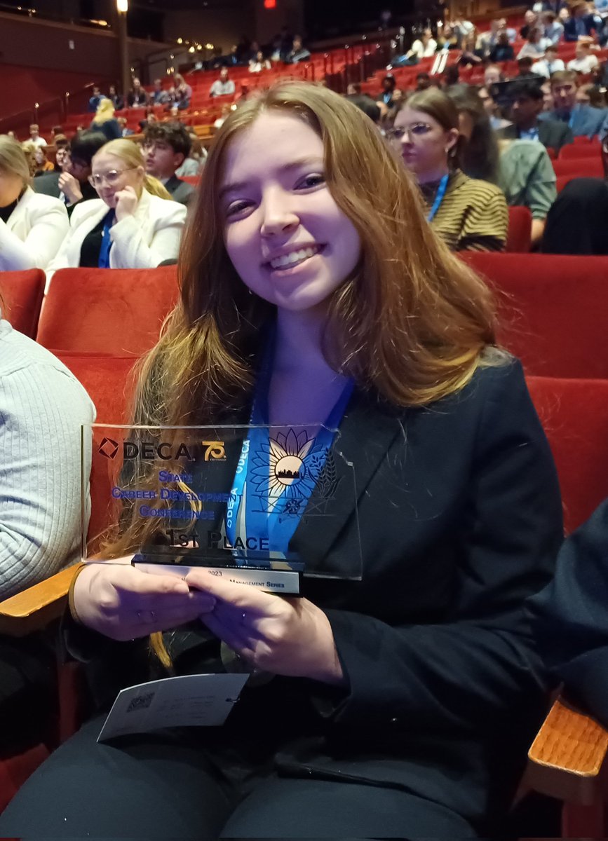 DECASMN's tweet photo. State Champion in DECA - Josie Yungeberg!!! https://t.co/gdHpDFOfFr